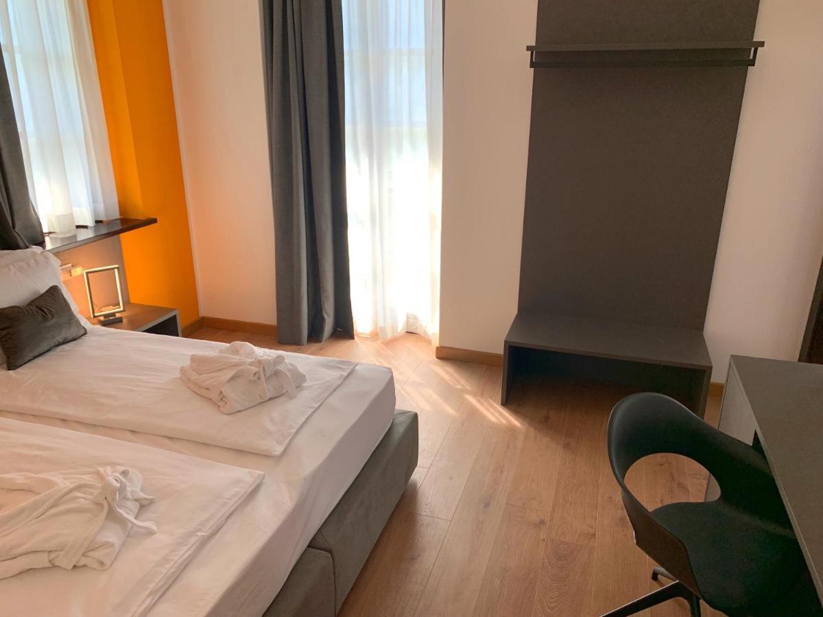 Guest House Le Cassandre ソンドリオ エクステリア 写真