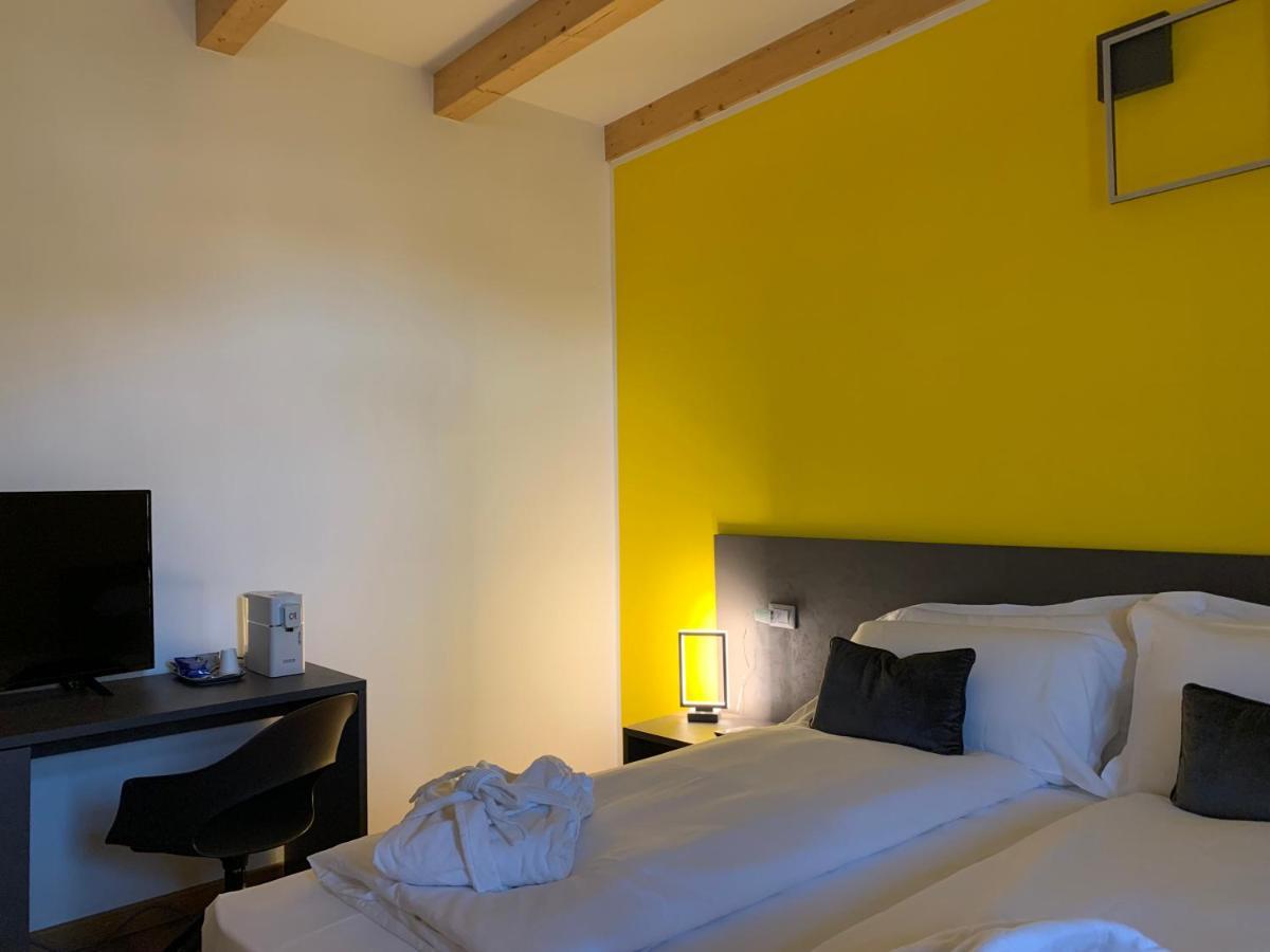 Guest House Le Cassandre ソンドリオ エクステリア 写真