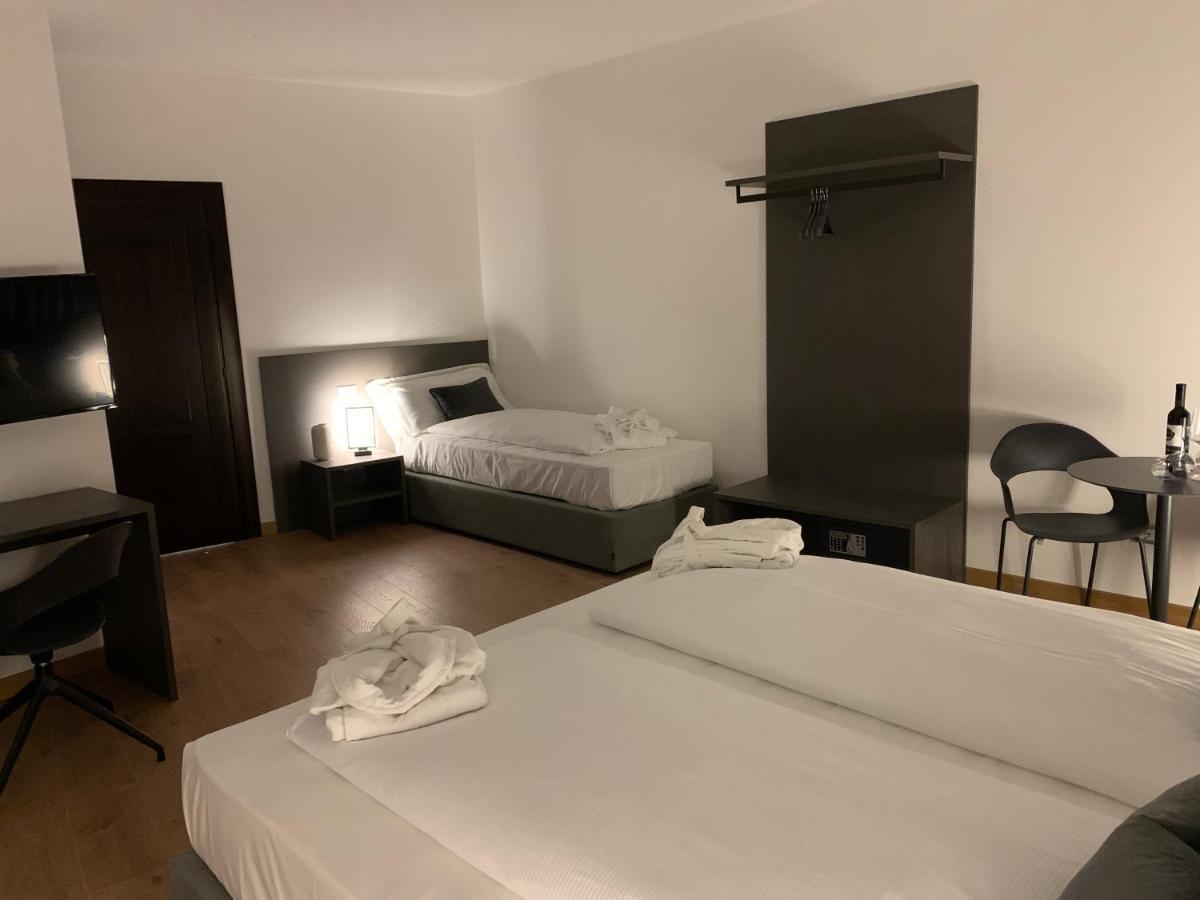Guest House Le Cassandre ソンドリオ エクステリア 写真